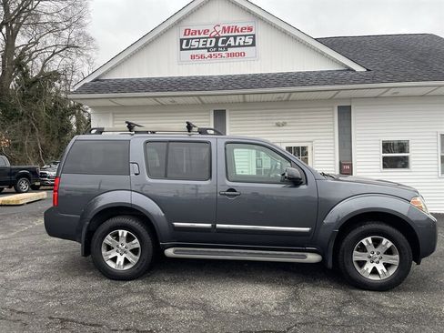 Used 2011 Nissan Pathfinder Silver image 9