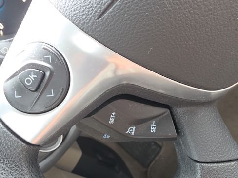 Used 2016 Ford Escape SE w/ Equipment Group 201A FWD image 26