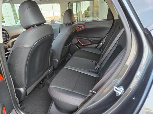 Used 2024 Kia Soul GT-Line FWD image 14