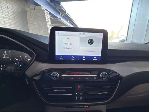 Used 2020 Ford Escape SE FWD image 20