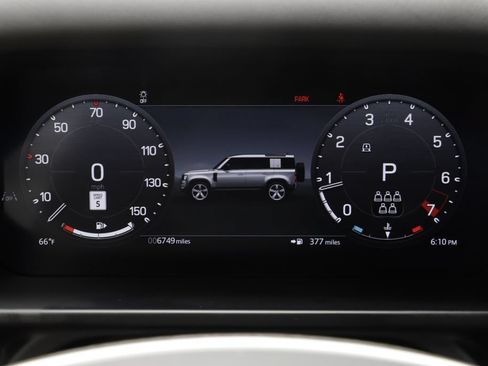 Certified 2025 Land Rover Defender 110 X-Dynamic SE AWD/4WD image 8