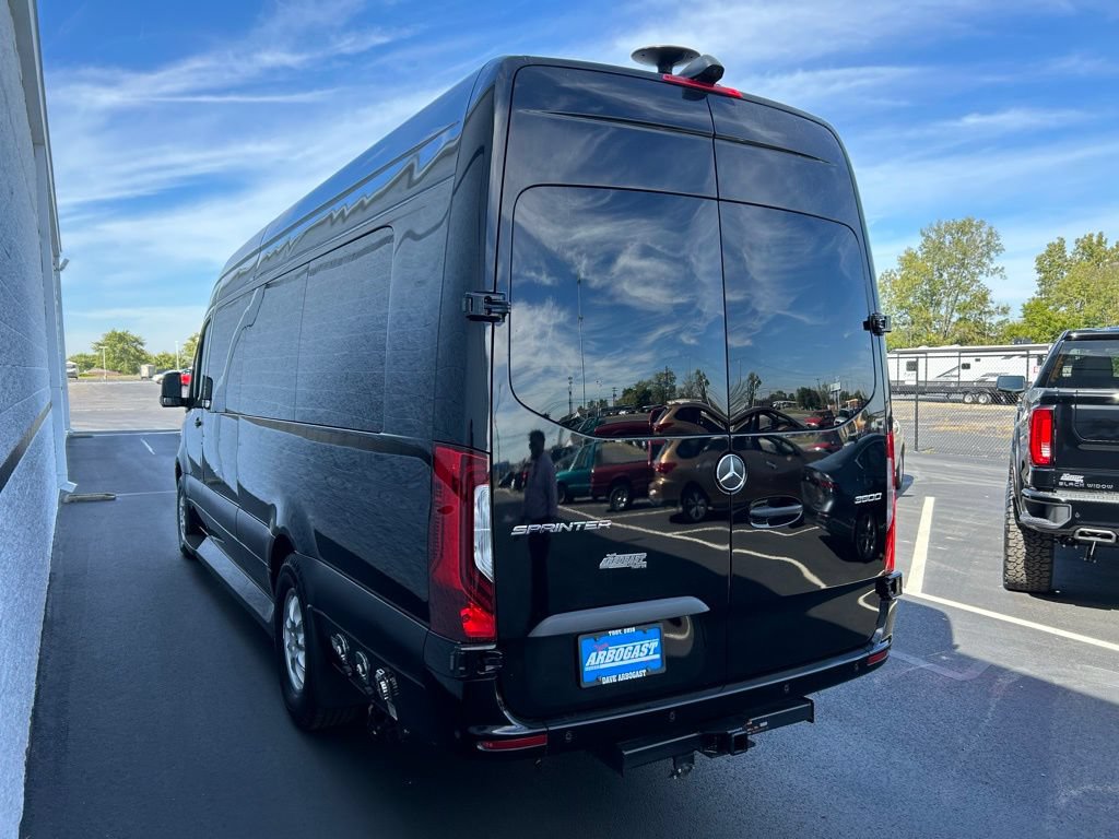 Used 2020 Mercedes-Benz Sprinter 3500 image 13