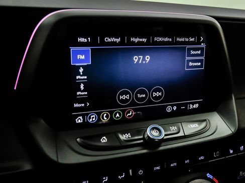 Used 2021 Chevrolet Camaro ZL1 image 71