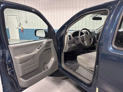 Used 2019 Nissan Frontier SV image 52