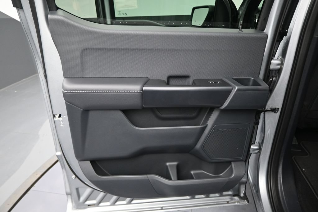 Used 2025 Ford F150 STX AWD/4WD image 24