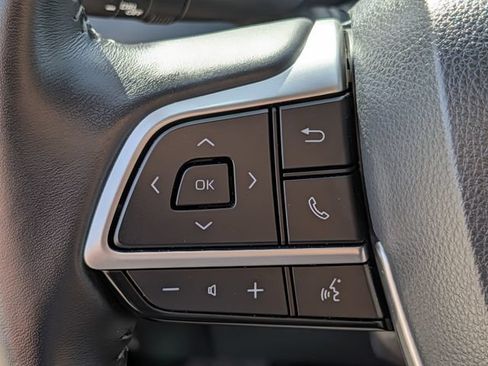 Certified 2025 Toyota Highlander XLE AWD/4WD image 23
