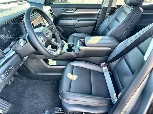 New 2026 GMC Terrain Denali AWD/4WD image 24