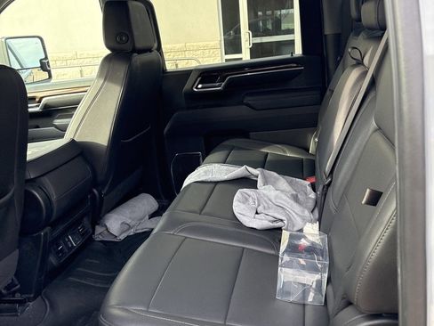 Used 2024 Chevrolet Silverado 2500 LT w/ Z71 Sport Edition image 7