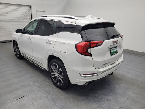 Used 2019 GMC Terrain Denali w/ Driver Alert Package II FWD image 5