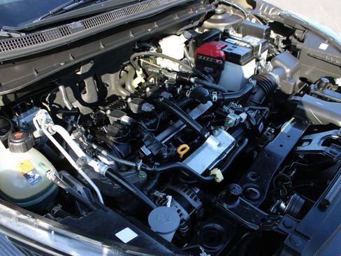 Used 2024 Nissan Kicks S FWD image 31