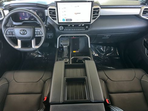 Used 2026 Toyota Tundra Limited AWD/4WD image 12