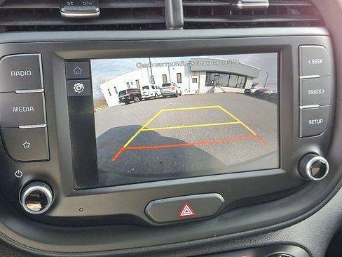 Used 2024 Kia Soul LX w/ Option Group 015 image 18