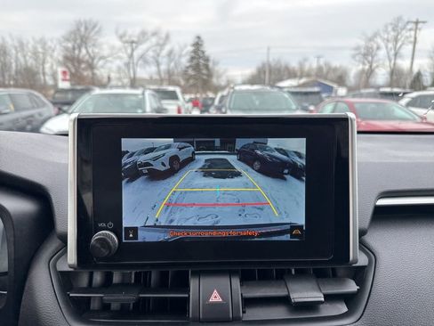 Used 2023 Toyota RAV4 XLE image 22