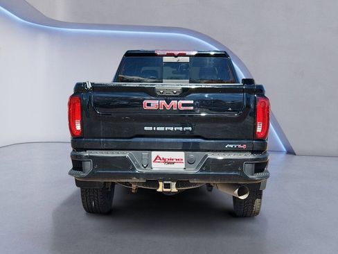 Used 2023 GMC Sierra 2500 AT4 w/ AT4 Preferred Package image 4
