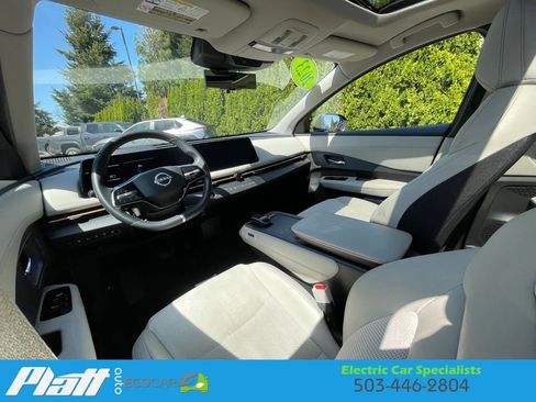 Used 2023 Nissan Ariya FWD image 34