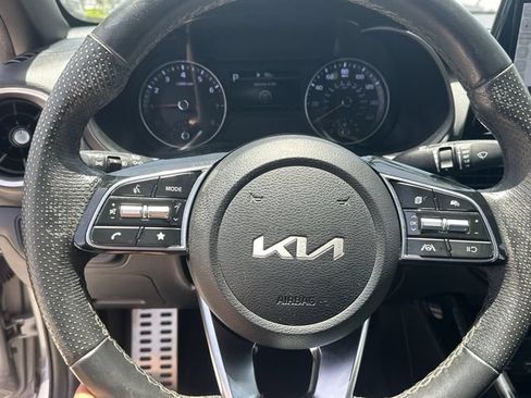 Certified 2023 Kia Forte GT-Line FWD image 15