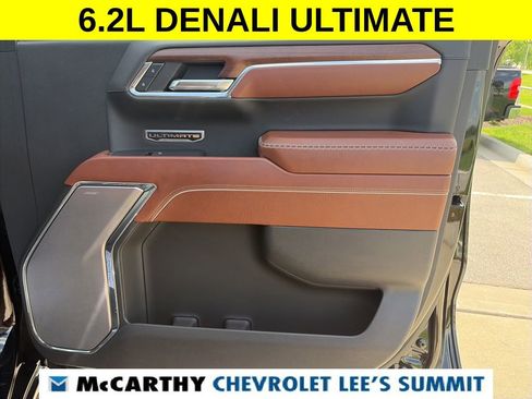 Used 2023 GMC Sierra 1500 Denali Ultimate AWD/4WD image 34