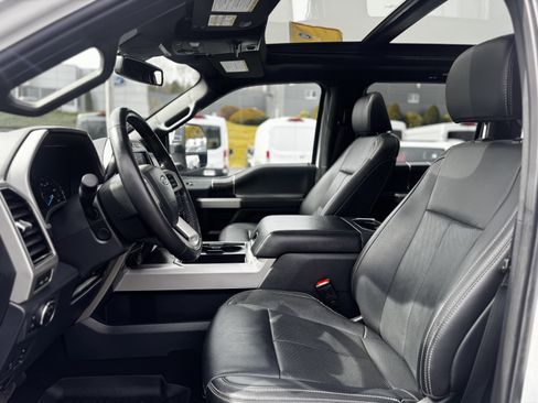 Used 2022 Ford F250 Lariat w/ Lariat Ultimate Package image 16