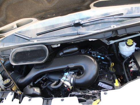 Used 2019 Ford Transit 250 148 Medium Roof RWD image 14