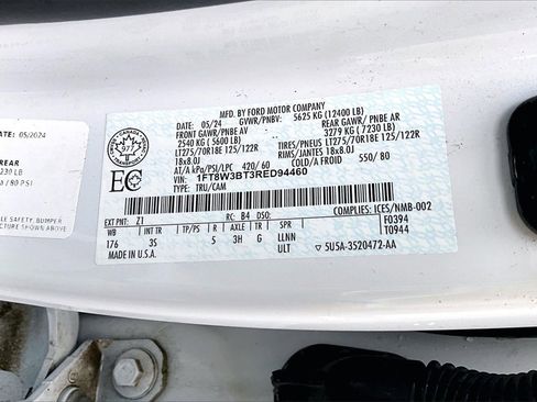 Used 2024 Ford F350 XLT image 36