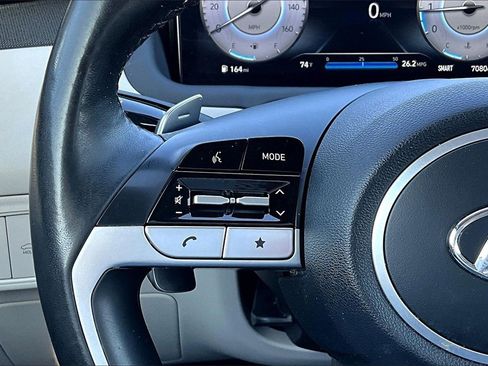 Used 2024 Hyundai Tucson Limited image 18