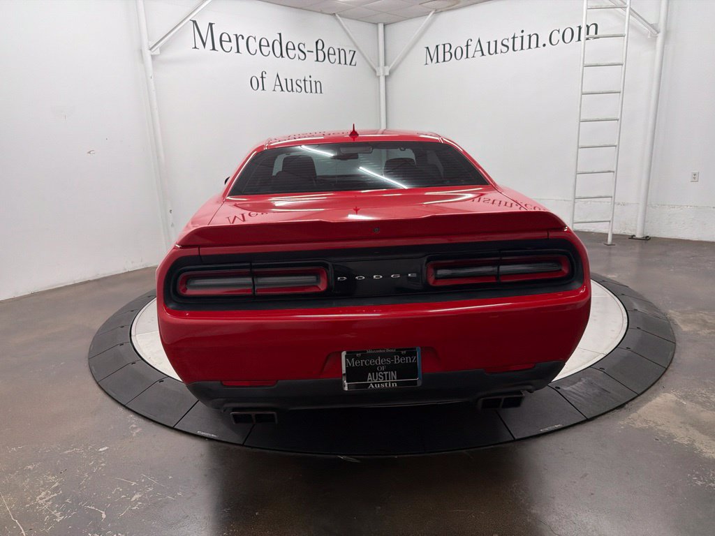 Used 2016 Dodge Challenger R/T Plus RWD image 6