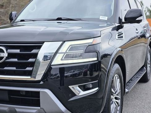 Certified 2023 Nissan Armada SL w/ Captain's Chairs Package image 9