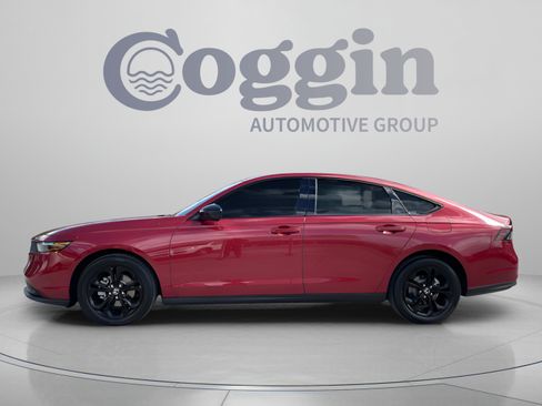 Used 2025 Honda Accord SE image 3