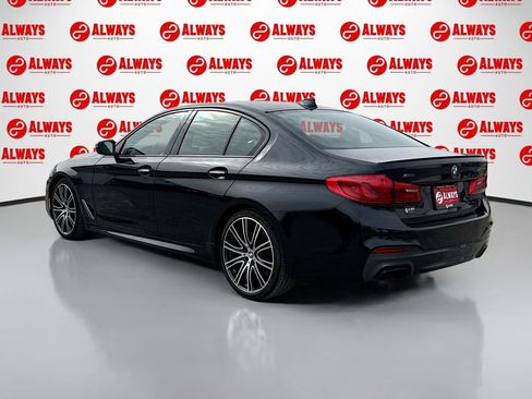 Used 2018 BMW M550i xDrive image 9