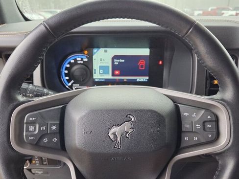 Used 2024 Ford Bronco Badlands image 26