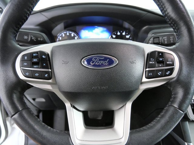 Certified 2024 Ford Explorer XLT w/ Equipment Group 202A AWD/4WD image 22