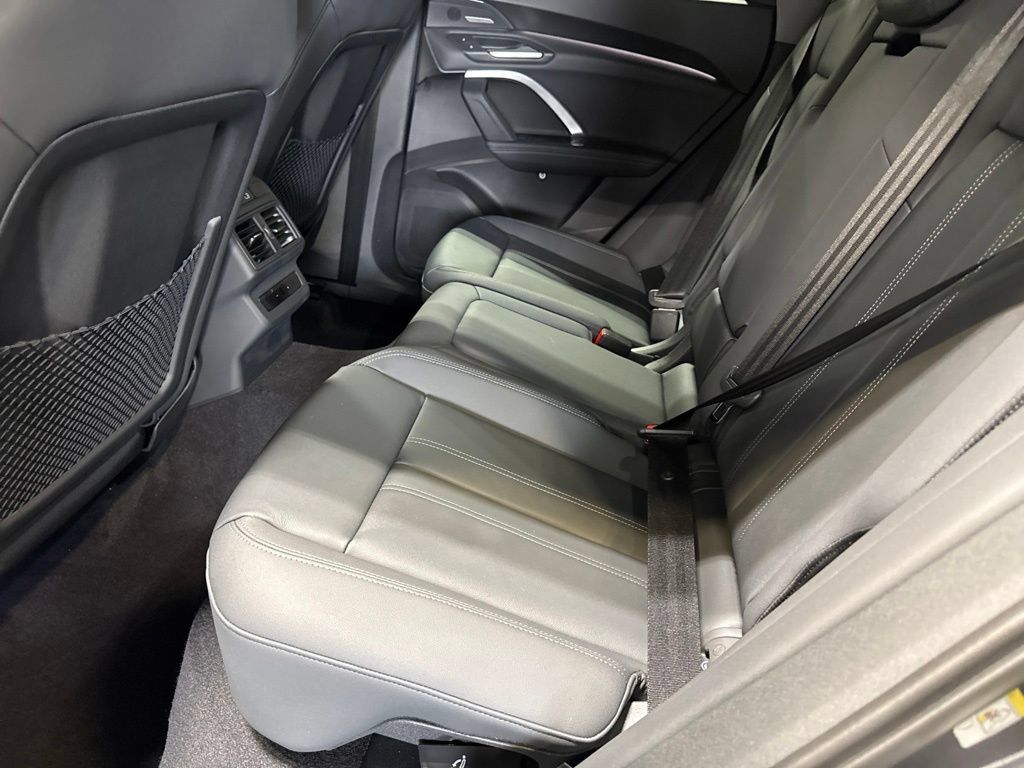 New 2026 Audi Q5 Premium AWD/4WD image 17