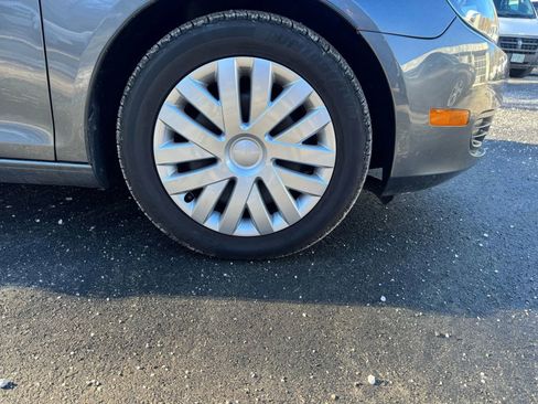 Used 2010 Volkswagen Jetta S image 28