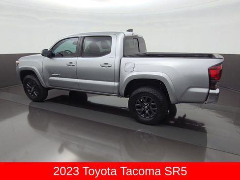 Used 2023 Toyota Tacoma SR5 RWD image 4