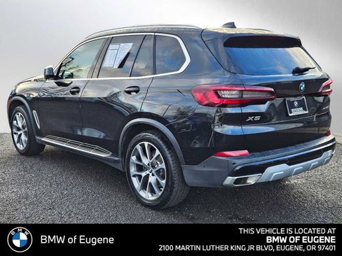 Used 2023 BMW X5 xDrive40i image 5