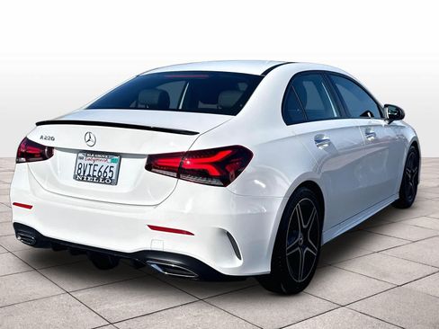 Used 2019 Mercedes-Benz A 220 image 9