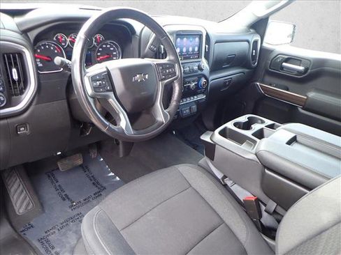 Used 2021 Chevrolet Silverado 1500 RST image 9