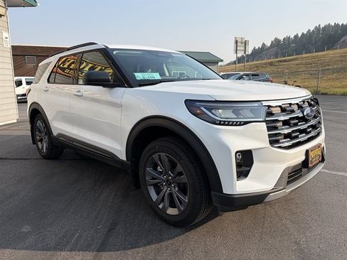 Used 2026 Ford Explorer Active w/ Active Comfort Package AWD/4WD image 4