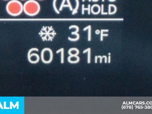 Used 2024 Kia Sorento S image 41