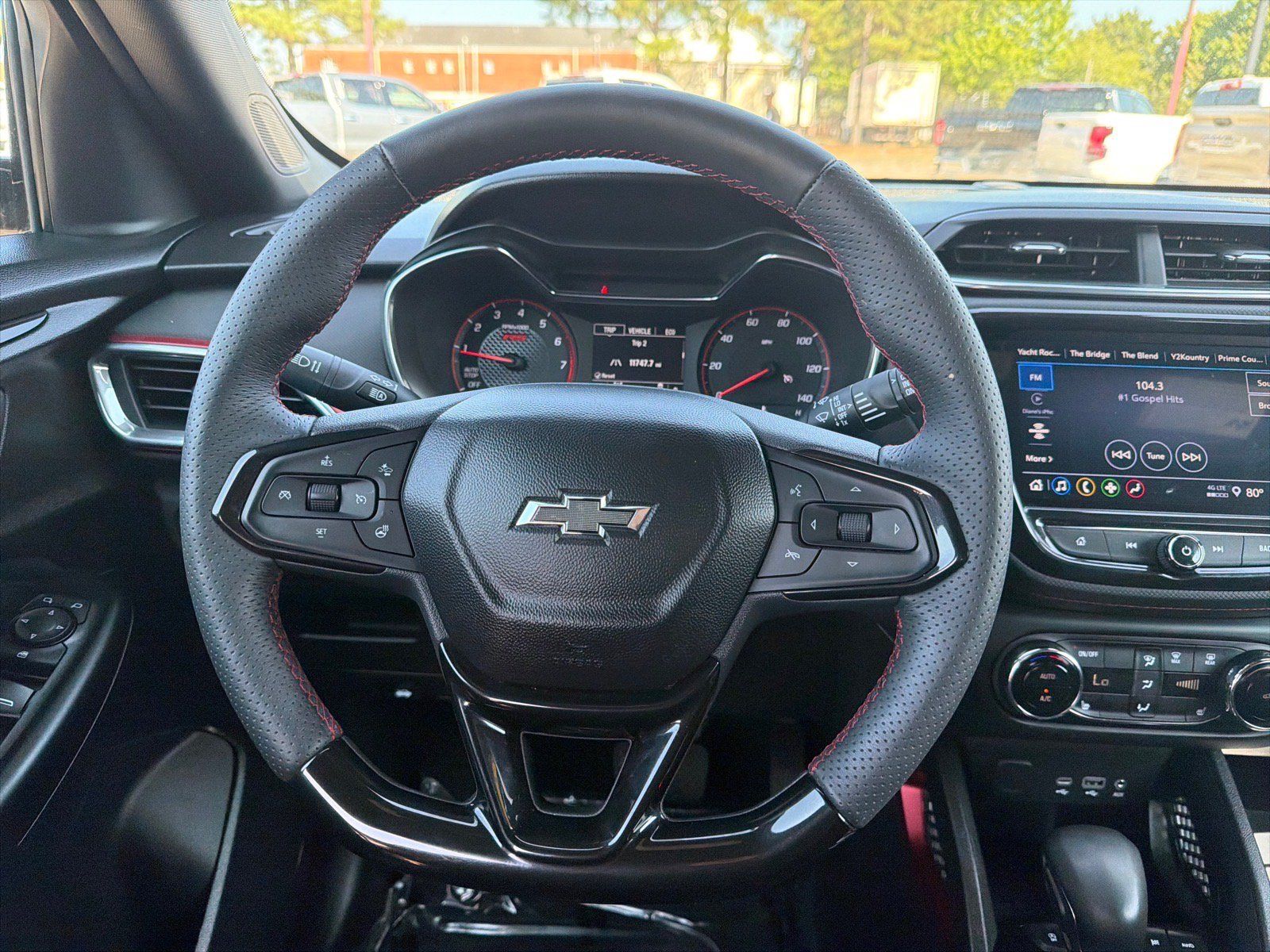Used 2023 Chevrolet TrailBlazer RS w/ Convenience Package AWD/4WD image 18