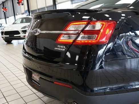 Used 2016 Ford Taurus SEL w/ Equipment Group 201A image 16