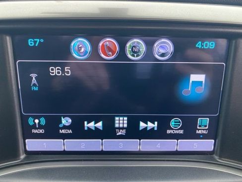 Used 2019 Chevrolet Silverado 1500 LT image 32