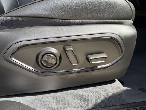 Used 2022 Jeep Grand Cherokee Limited 4xe AWD/4WD image 27