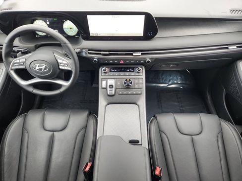 Used 2025 Hyundai Palisade Limited image 26