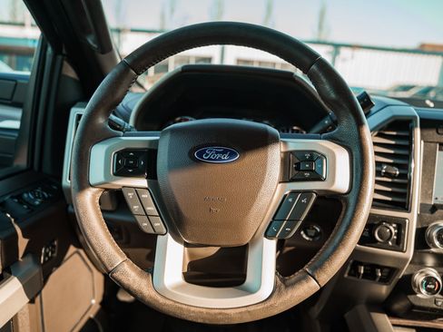 Used 2019 Ford F250 King Ranch w/ King Ranch Ultimate Package image 43