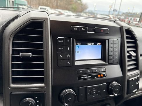 Used 2021 Ford F450 XL w/ Power Equipment Group image 29