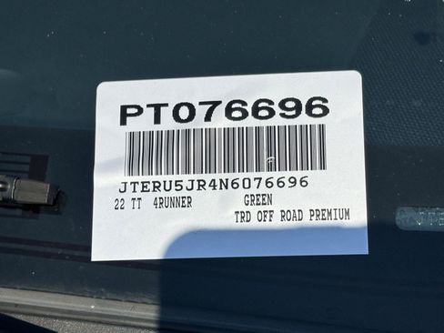 Used 2022 Toyota 4Runner TRD Off-Road Premium w/ Moonroof Package AWD/4WD image 13