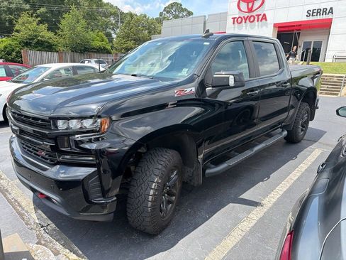 Used 2021 Chevrolet Silverado 1500 LT Trail Boss w/ Convenience Package II AWD/4WD image 1