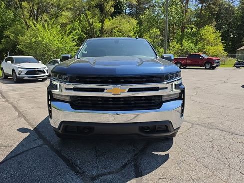 Used 2021 Chevrolet Silverado 1500 LT w/ Z71 Off-Road Package AWD/4WD image 2
