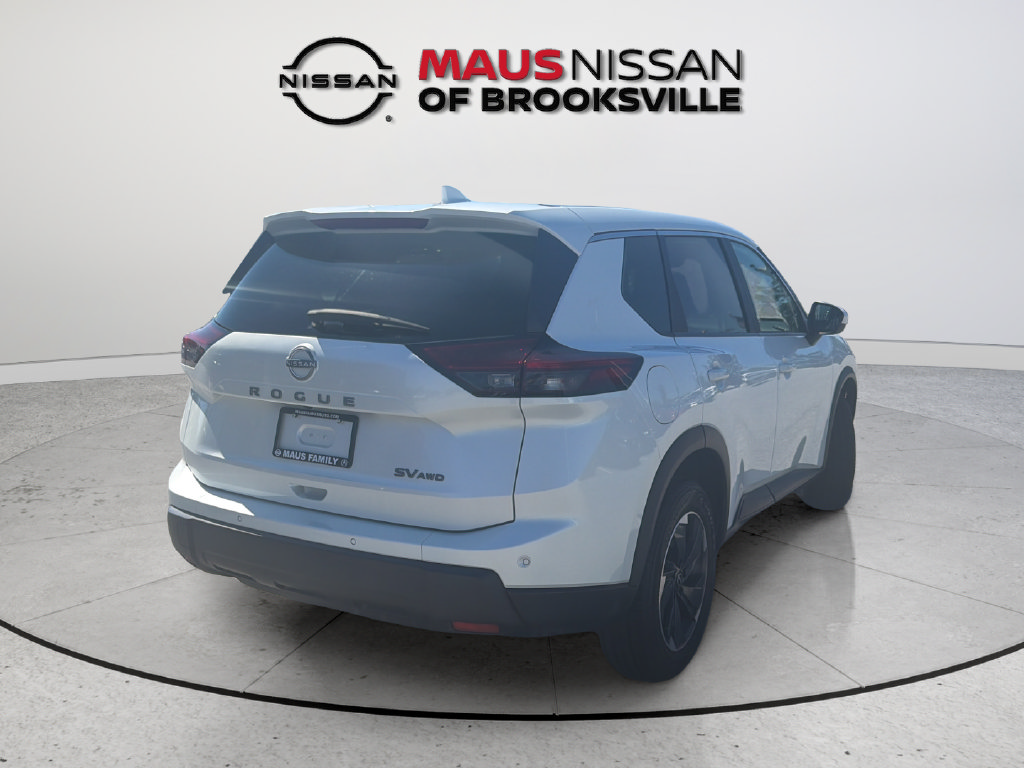 Certified 2024 Nissan Rogue SV AWD/4WD image 10